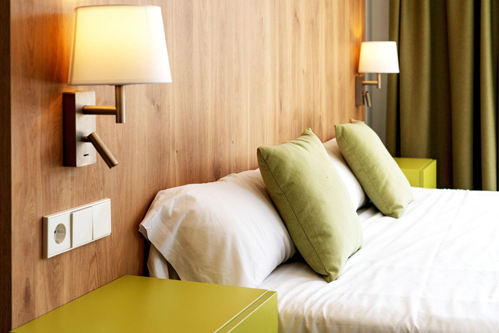 Hotel SeaSun Siurell à Sa Coma  Extérieur photo