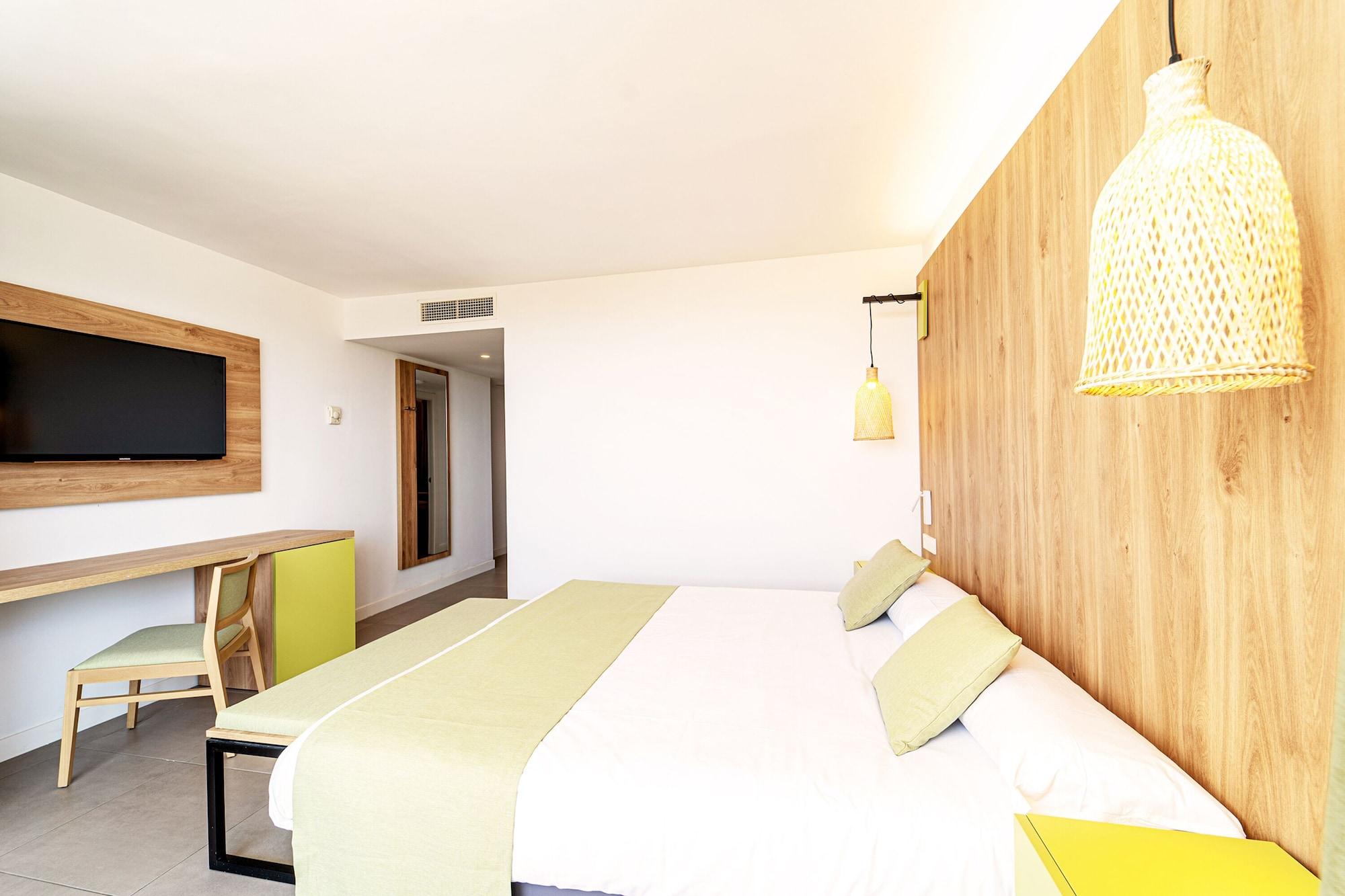 Hotel SeaSun Siurell à Sa Coma  Extérieur photo